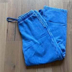 ARITZIA SWEATFLEECE SWEATPANTS
